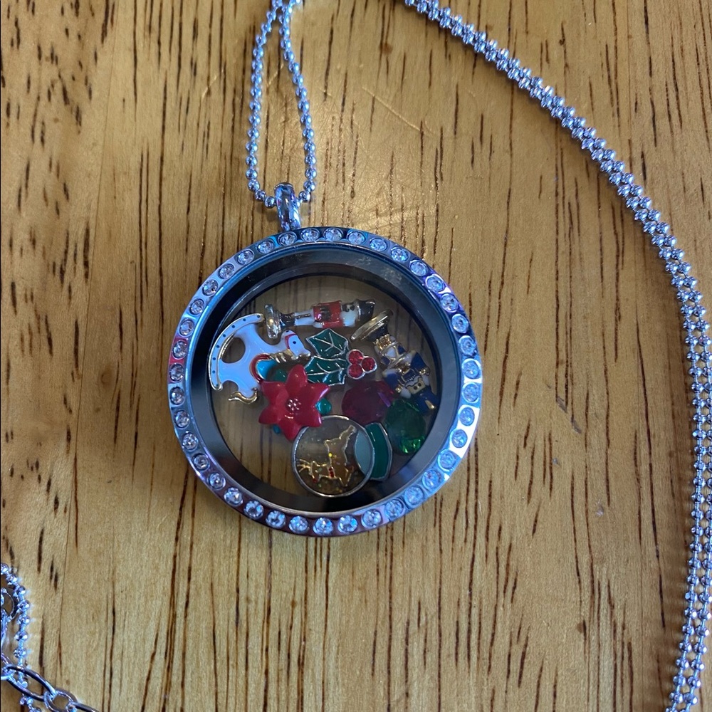 Origami Owl Christmas Holiday Winter Floating Charm Locket Set Silver NWOT